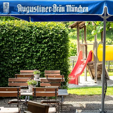 Liebe Heimat Lägenhetshotell 2*